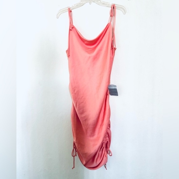 Kenedik Dresses & Skirts - NWT Kenedik cowl neck ruched peach dress sz medium